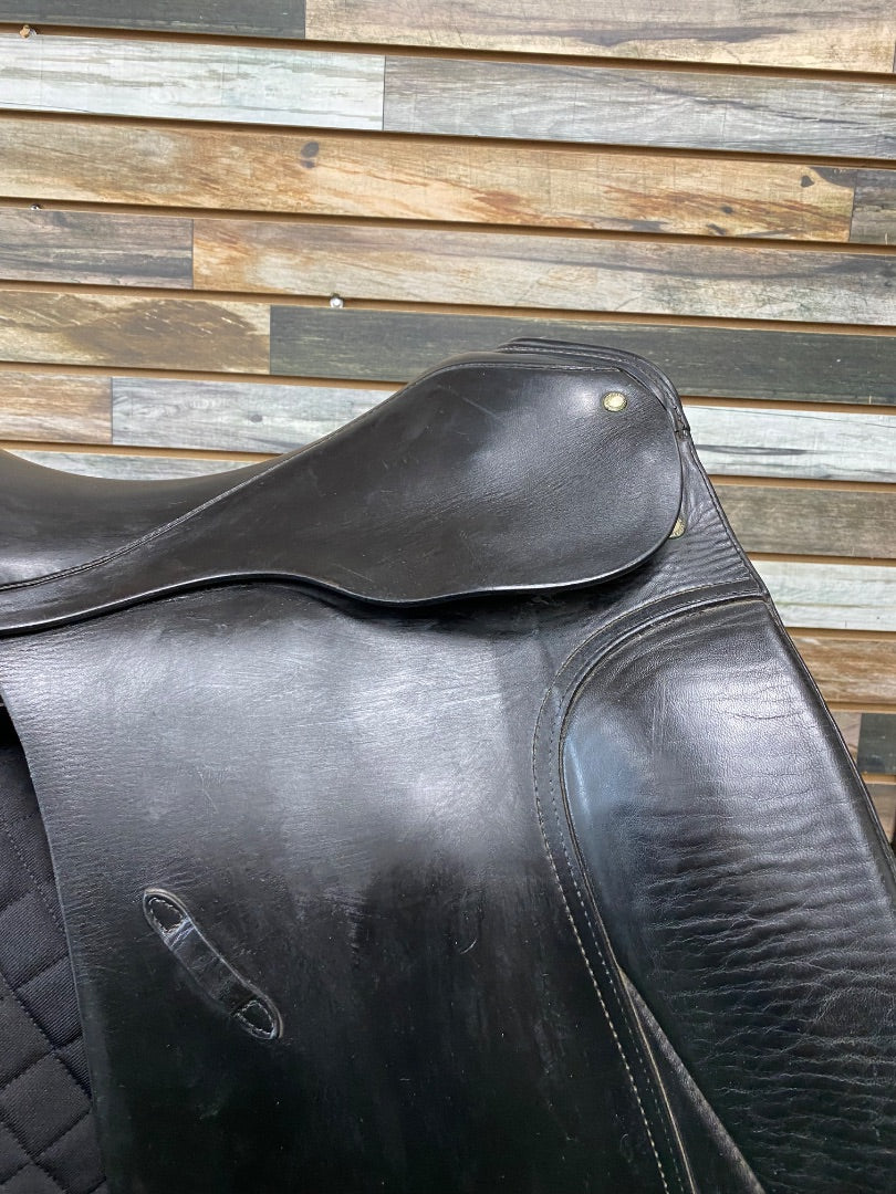 USED G. Passier & Sohn Hannover Dressage Saddle 18" Black