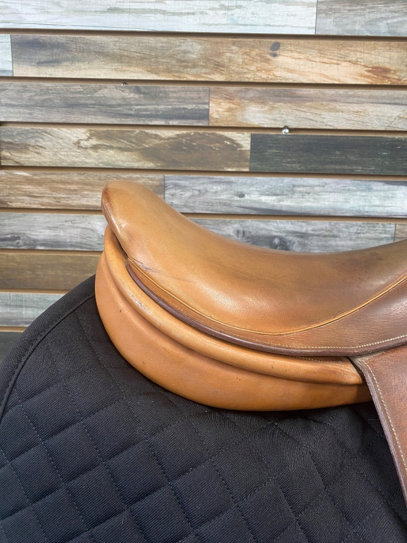 USED Crosby Close Contact English Saddle 17" Havana