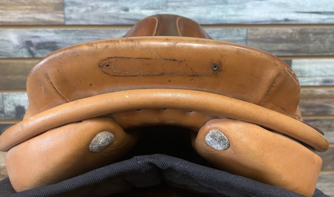 USED Crosby Close Contact English Saddle 17" Havana