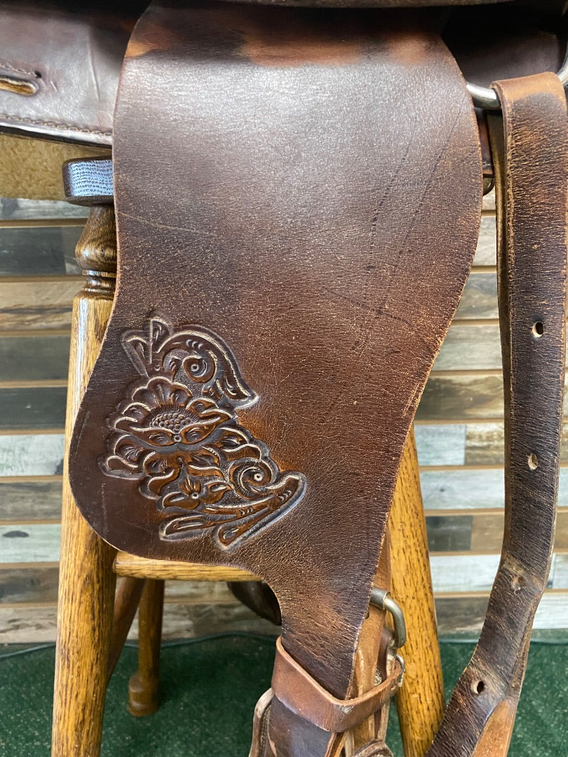 USED Big Horn Bananza Trail Saddle Dark Oil