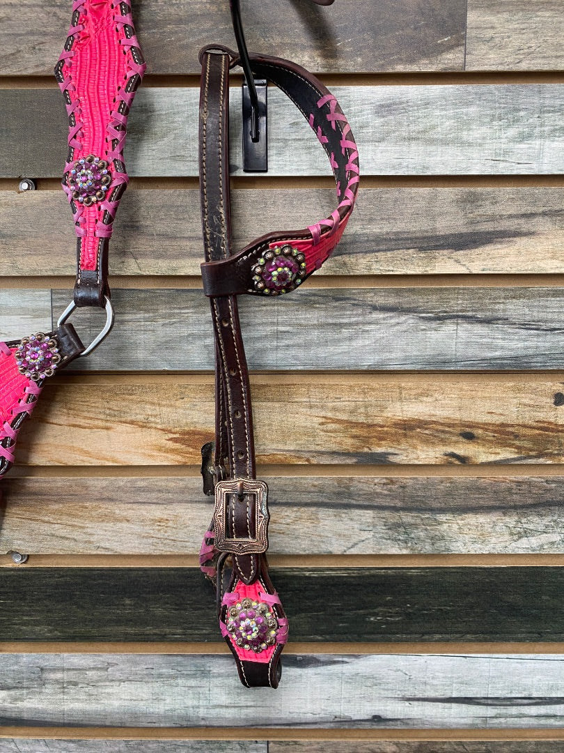 USED Gladiator Breast Collar W/ Matching Headstall Black, Pink Alligator