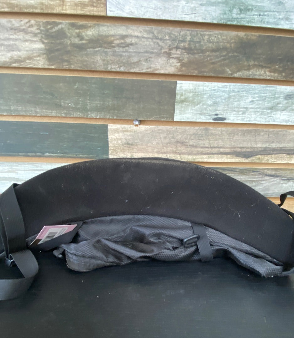 USED Stowaway Cantle Bag 22” Black