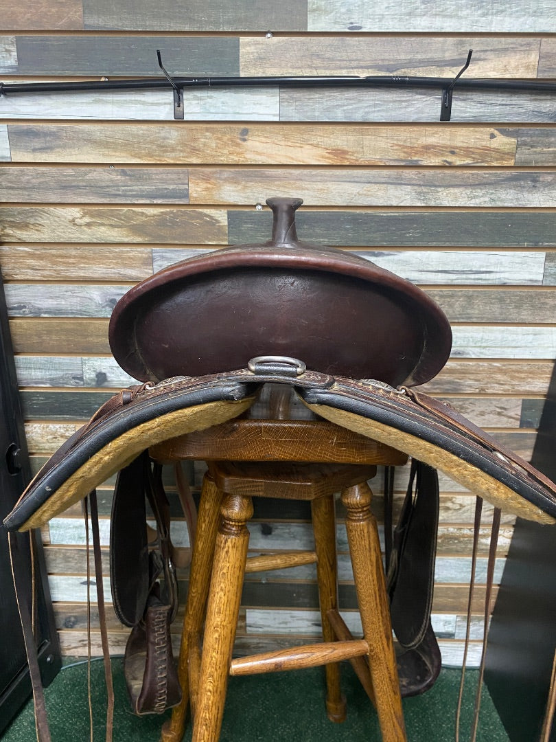 USED Circle Y Alpine Flex2 Trail Border Trail Saddle