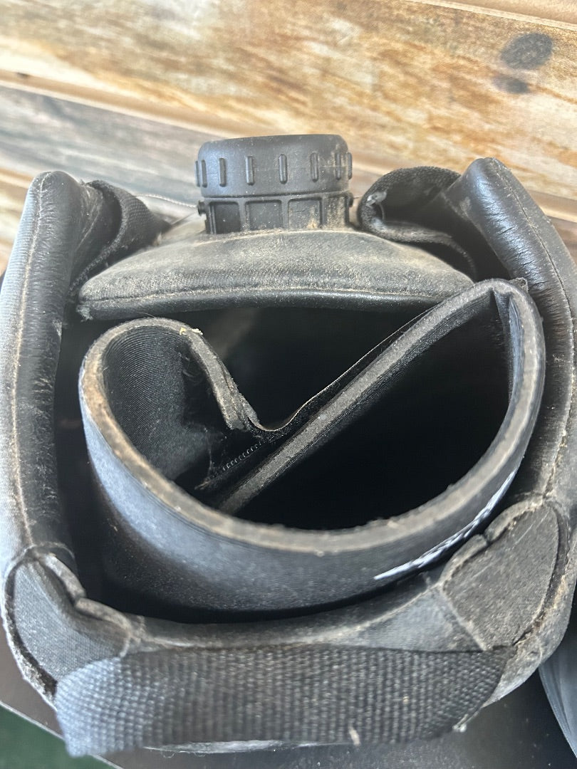 USED Boa Horse Boots 8 Black