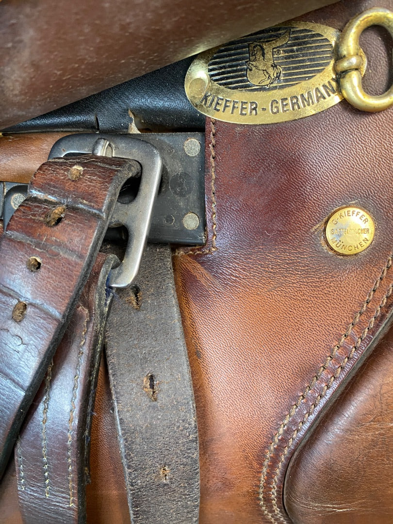USED Keiffer Arlene Jump Saddle with Stirrup Leathers 17" Chestnut