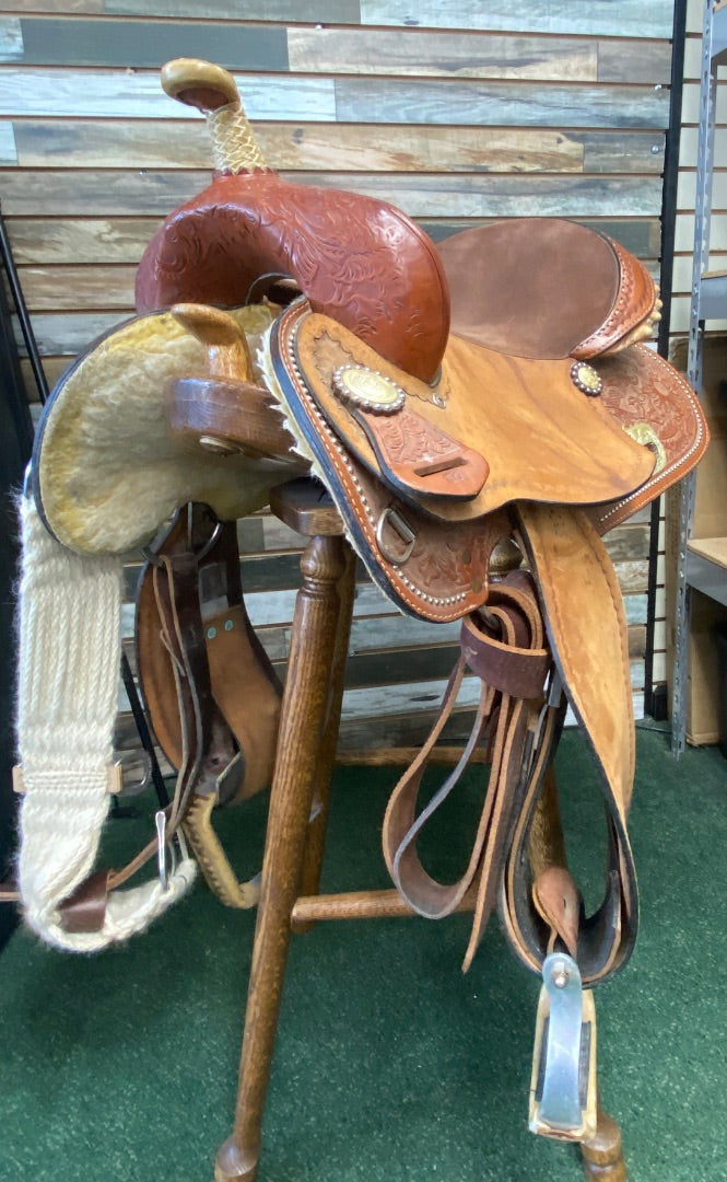 USED Hereford Tex Tan Barrel Saddle 15" Seat 7" Gullet Medium and Light Oil