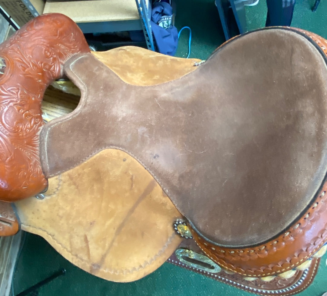 USED Hereford Tex Tan Barrel Saddle 15" Seat 7" Gullet Medium and Light Oil