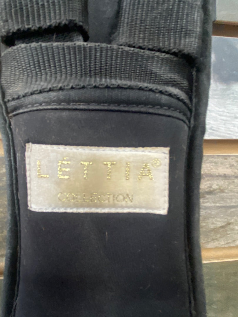 USED Lettia Dressage Girth 24" Black
