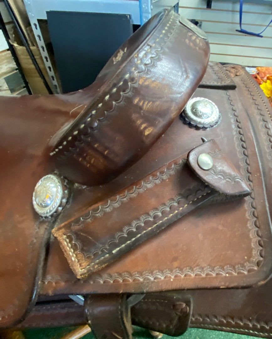 USED Coats Saddlery Cutting Saddle 17.5" Seat 6.5" Gullet Medium Oil