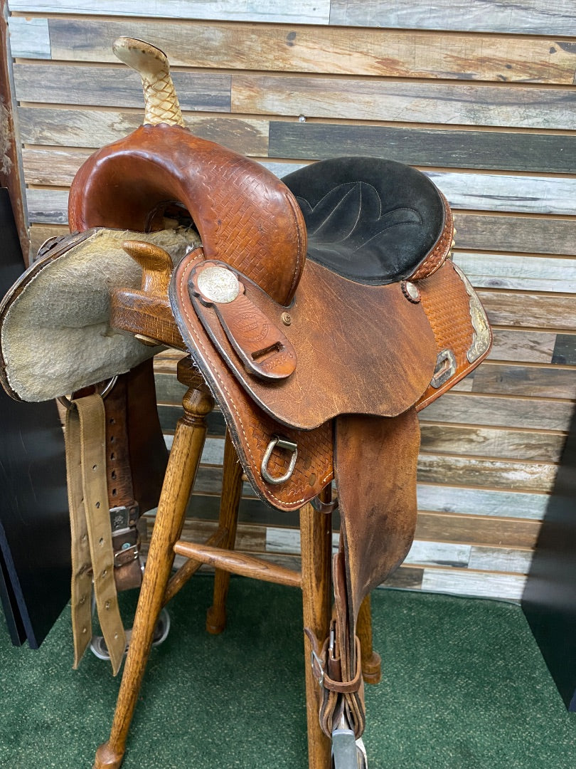 USED Billy Cook Barrel Saddle 16” Medium Oil
