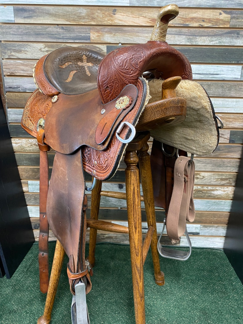 USED High Horse (Circle Y) Barrel Saddle 14” Medium Oil