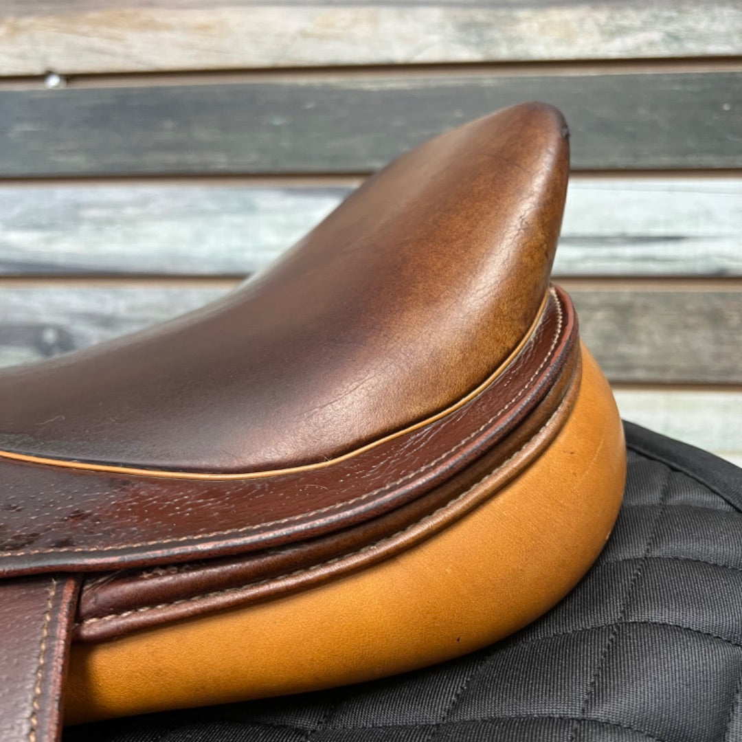 USED Collegiate English Saddle With Irons/Leathers 16.5” Medium Oil
