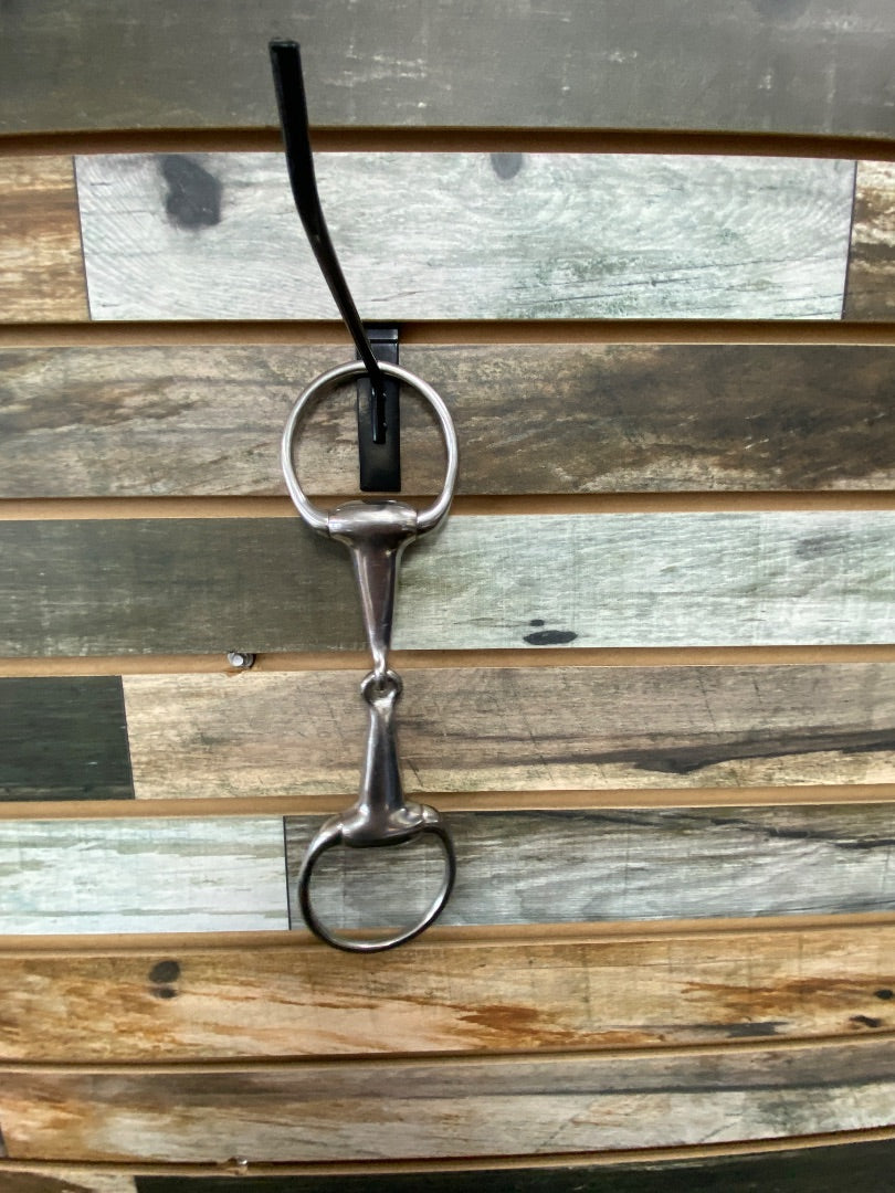 USED Eggbutt Snaffle 5"