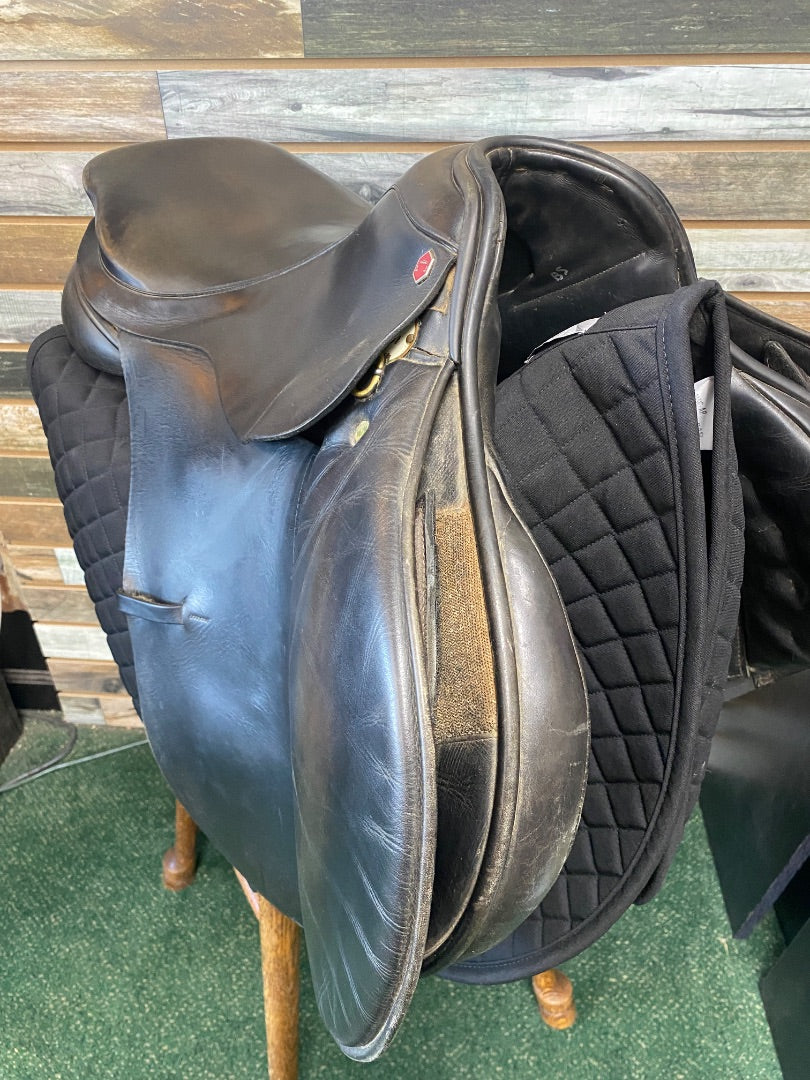 USED Albion Legend English All Purpose Saddle 17.5" Bolack
