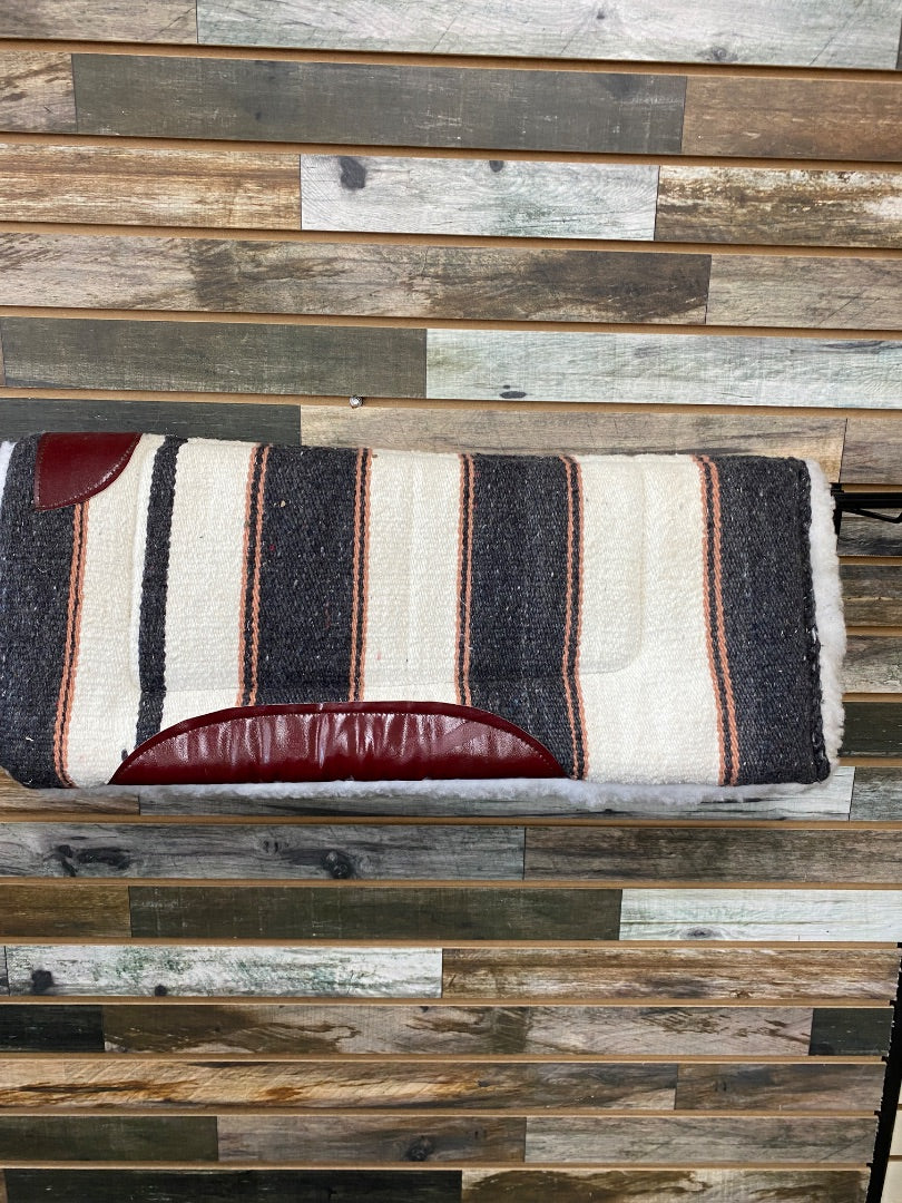 USED Western Saddle Pad Fleece Lined 30” x 26 Grey/White/Red