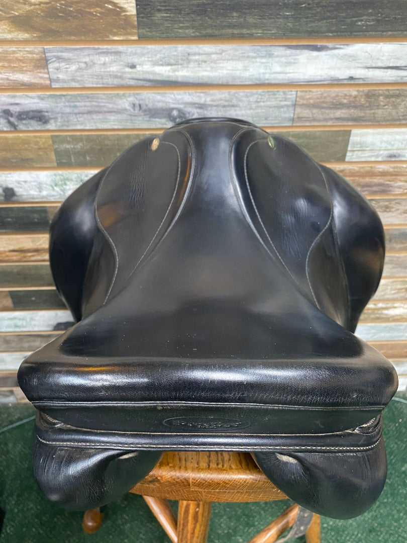 USED Prestige Dressage Saddle 18" Black