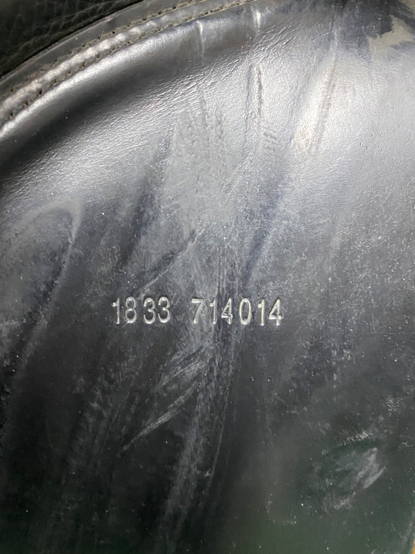 USED Prestige Dressage Saddle 18" Black