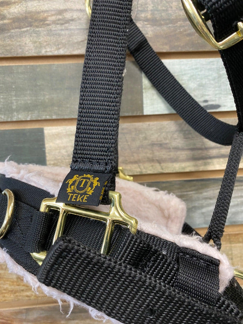USED Teke Fleece Padded Nylon Cavesson Cob (Runs Big) Black