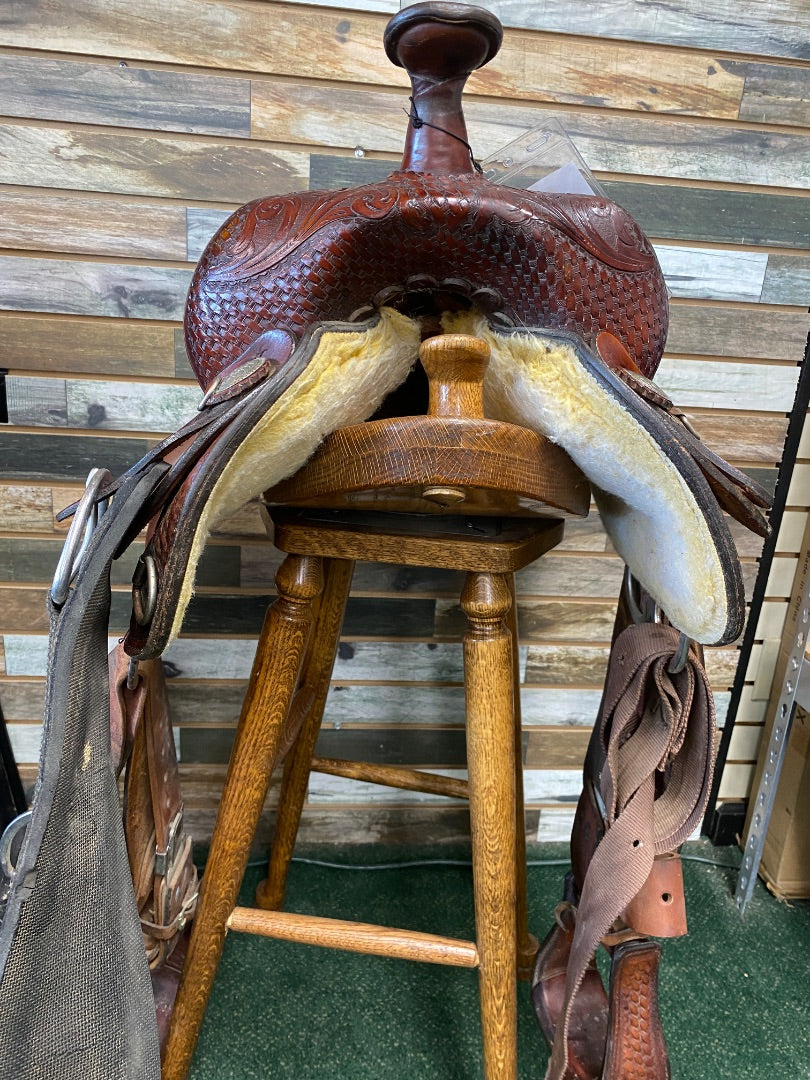 USED Hereford Tex Tan Western Trail/Pleasure Saddle 15" Dark Oil
