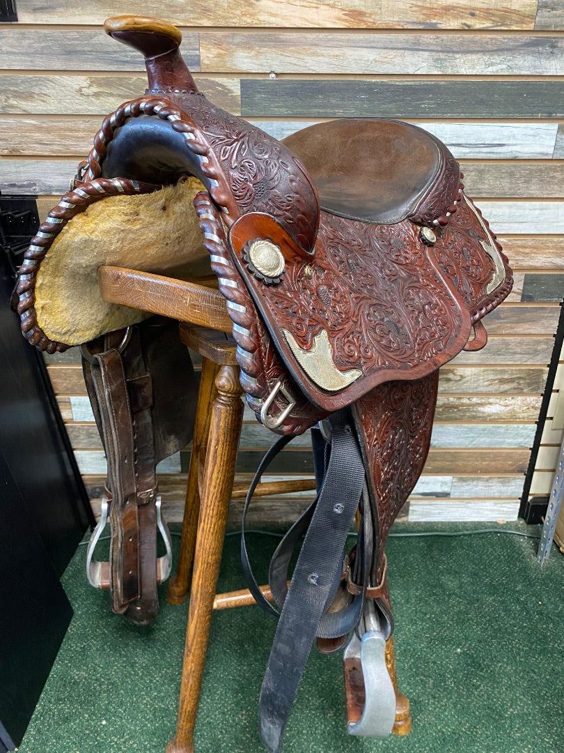 USED Billy Royal Western Show Saddle 15" Dark Oil