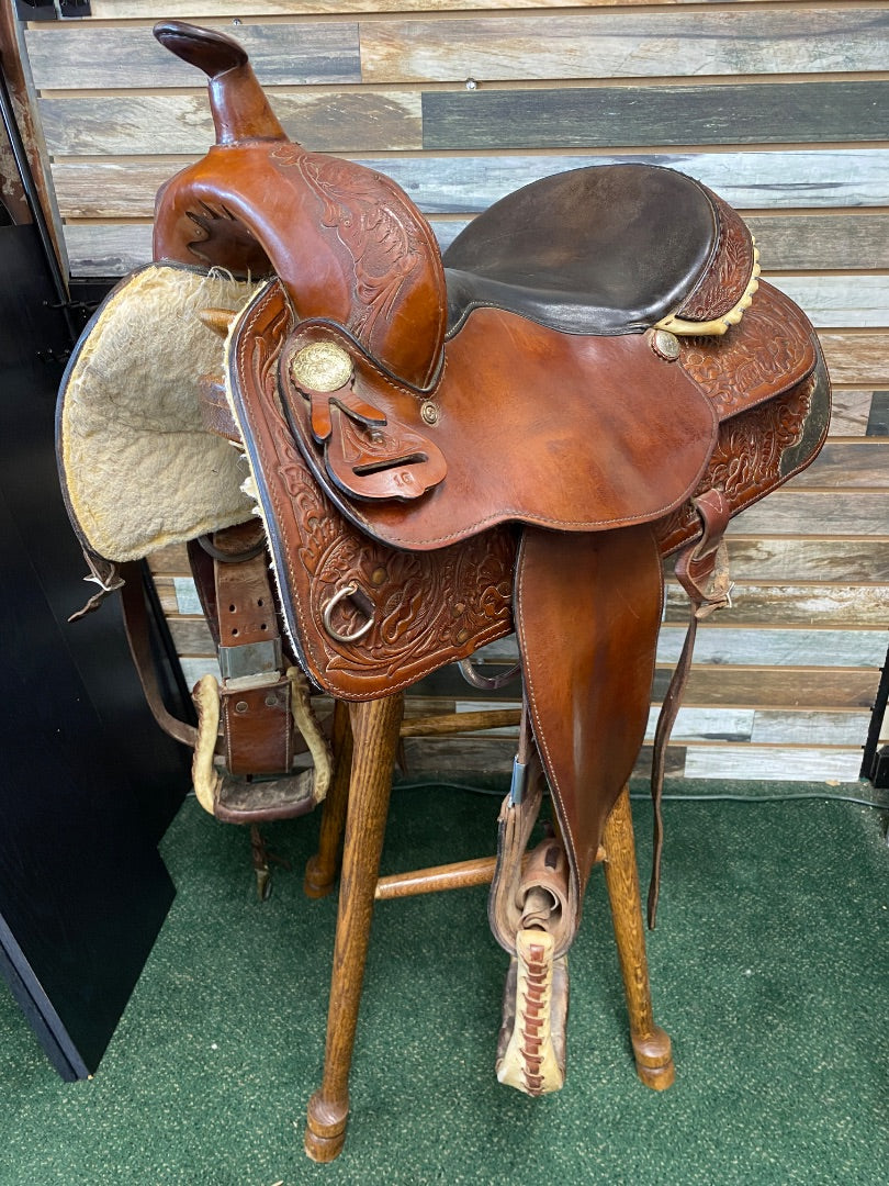 USED Hereford Western Show Saddle 16" Dark Oil