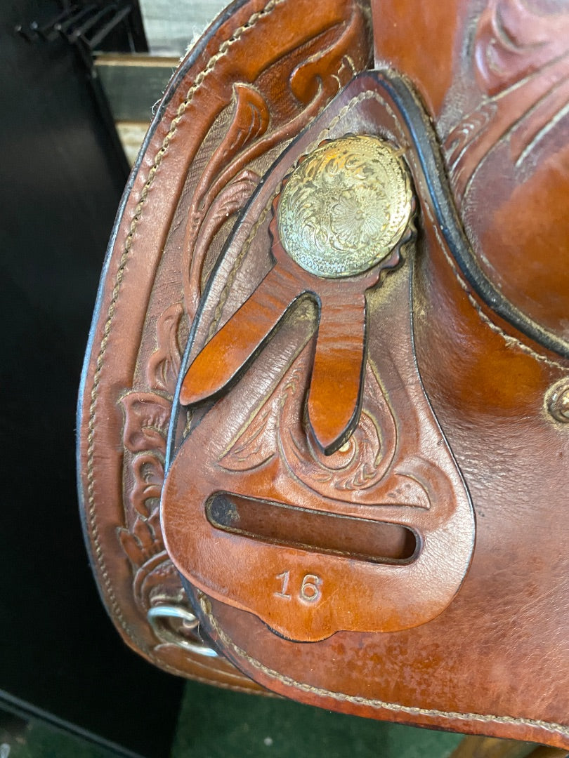 USED Hereford Western Show Saddle 16" Dark Oil