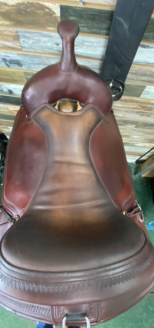 USED Circle Y Flex Saddle Trail with Girth 17" Dark Oil