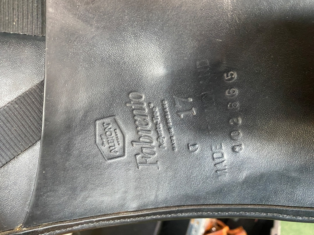 USED Albion Monoflap Dressage Saddle 17" Black