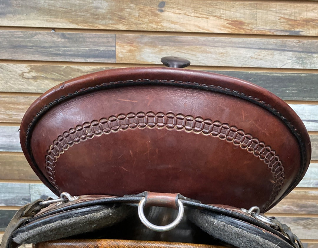 USED Dixieland Gaited Saddles Gaited Trail Saddle 17" Medium Oil