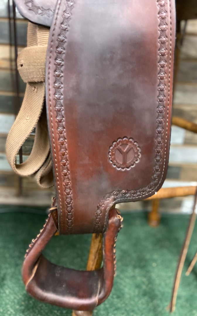 USED  Western Trail Saddle 15" Dark Oil