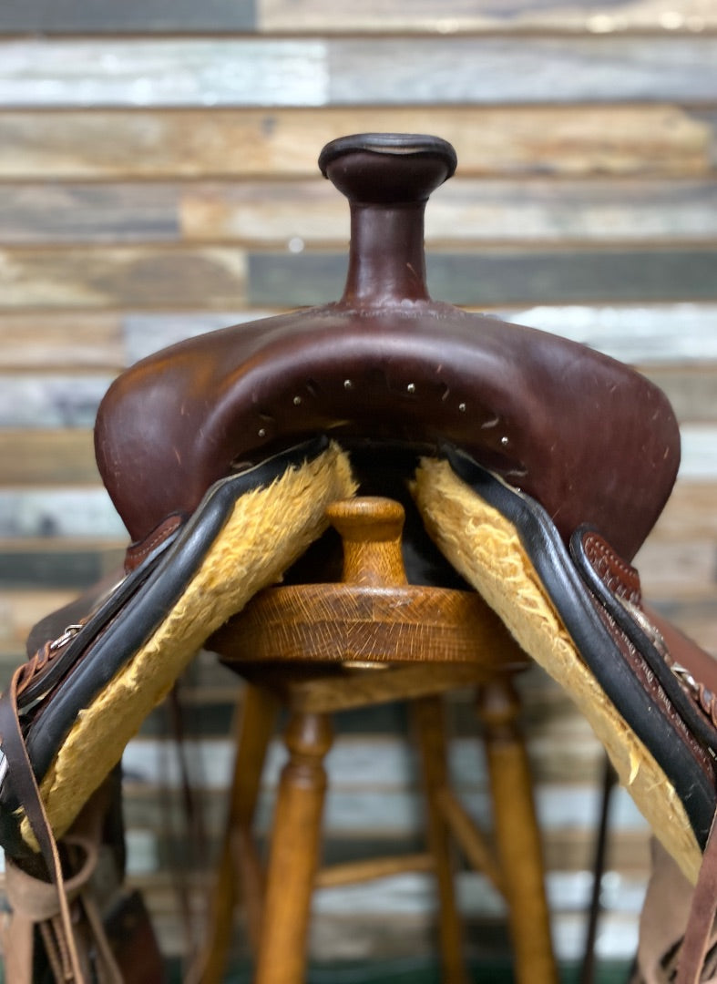 USED  Western Trail Saddle 15" Dark Oil