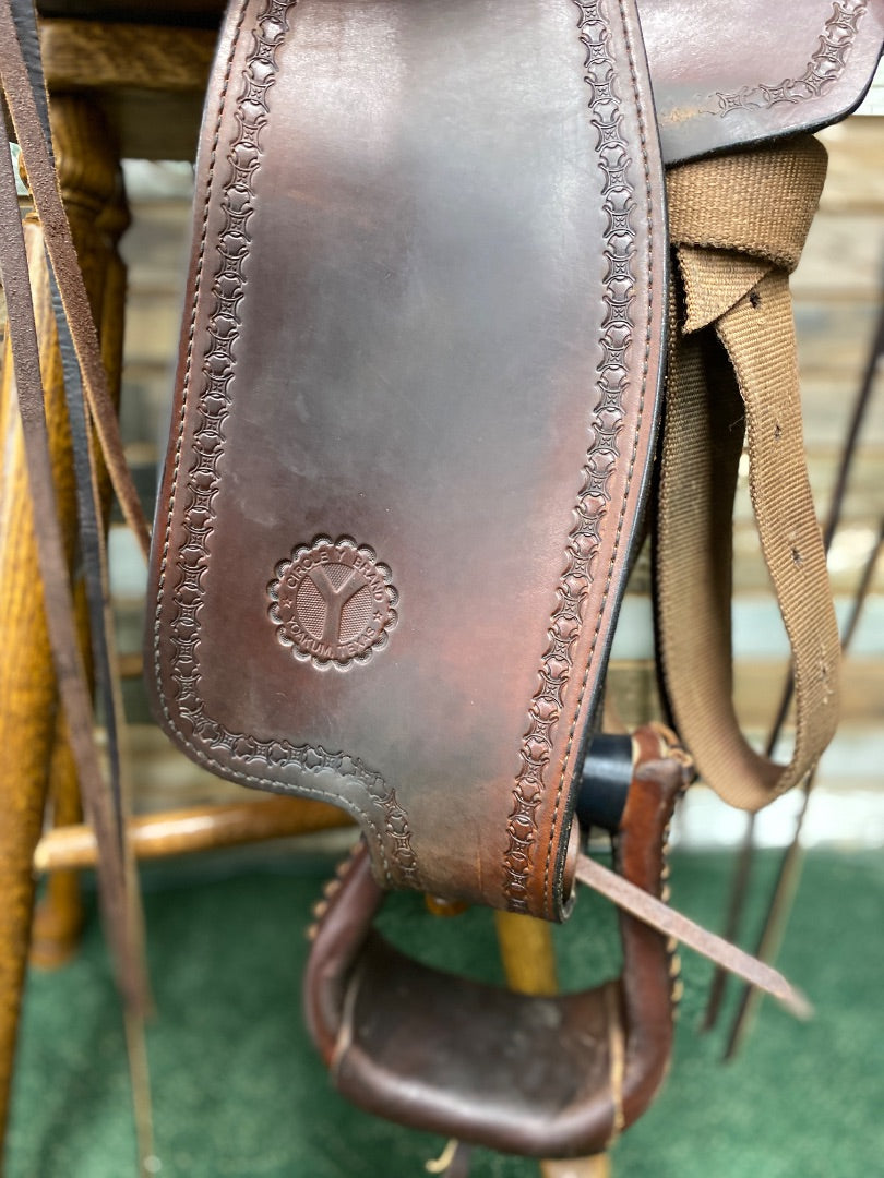 USED  Western Trail Saddle 15" Dark Oil
