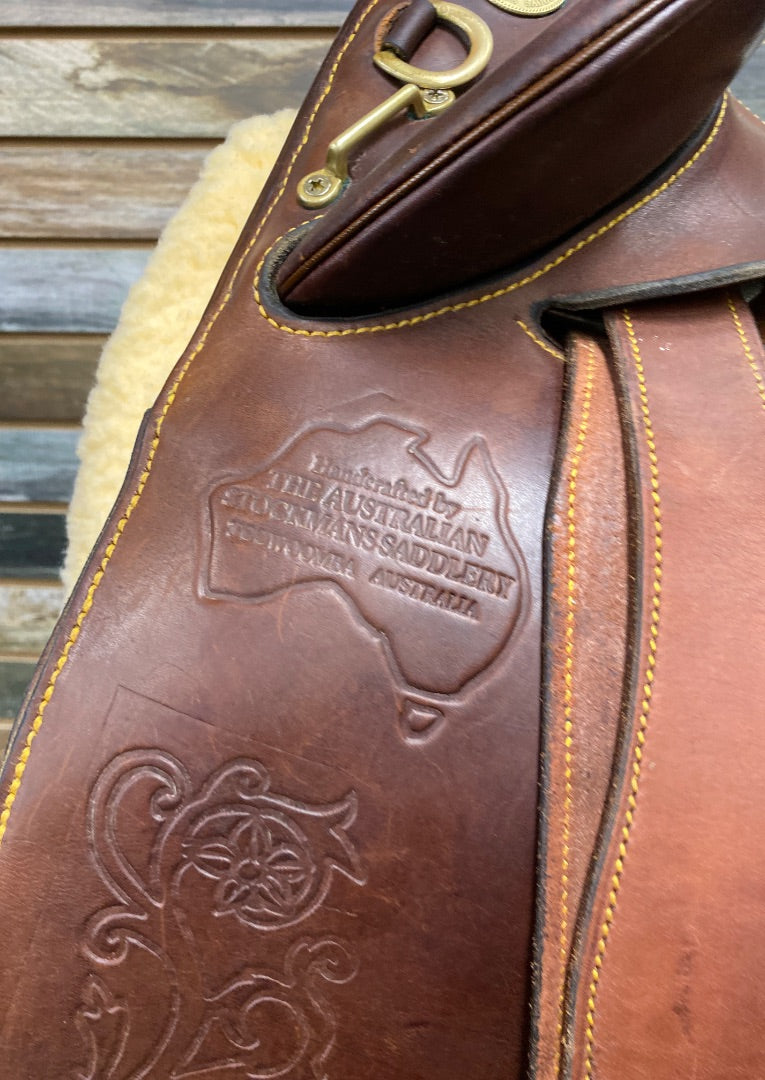 USED The Australian Stockmans Saddlery Australian Saddle 15” Dark Oil