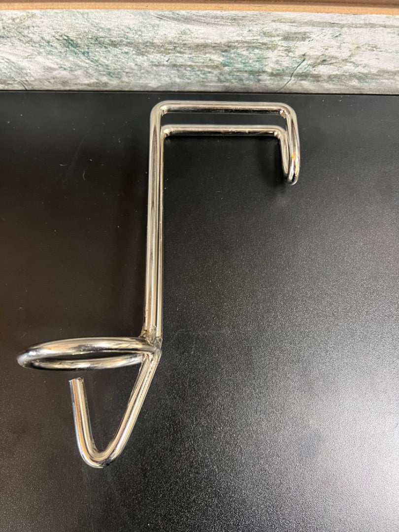 USED Bucket Hook Silver