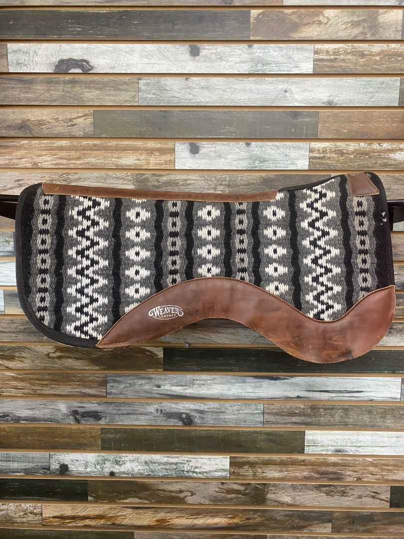USED Weaver Synergy Airflex Western Wool Pad 30” x 28” Black/Grey