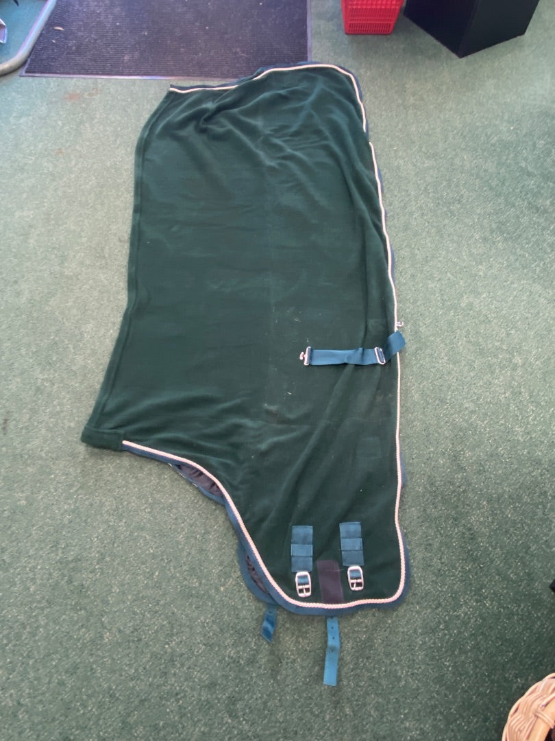 USED Schneiders Fleeced Dress Sheet 81" Green