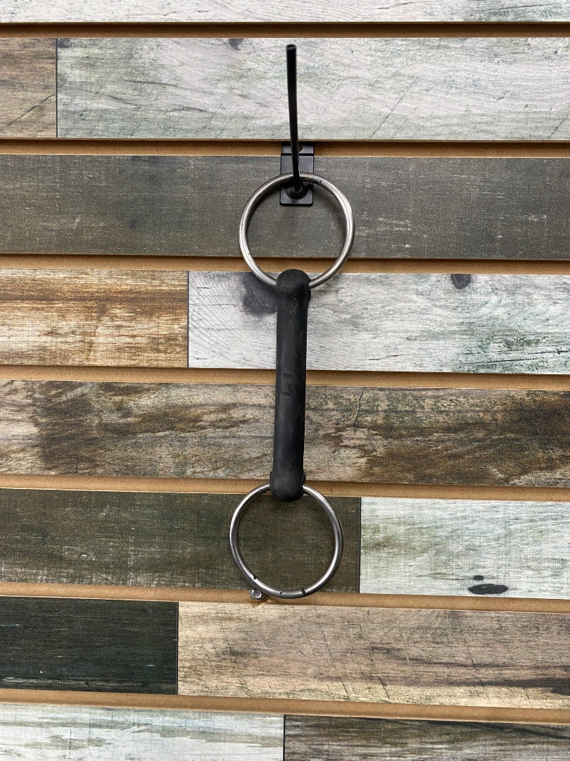 USED Golden Horseshoe Equestrian Loose Ring Snaffle With Rubber Mouth 5” Silver/Black