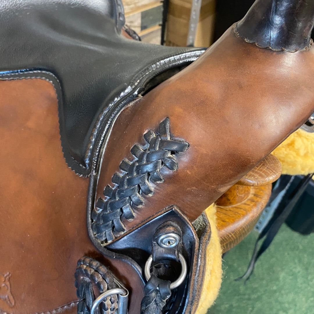 USED Synergist Light Endurance Trail Saddle 15" Dark Oil