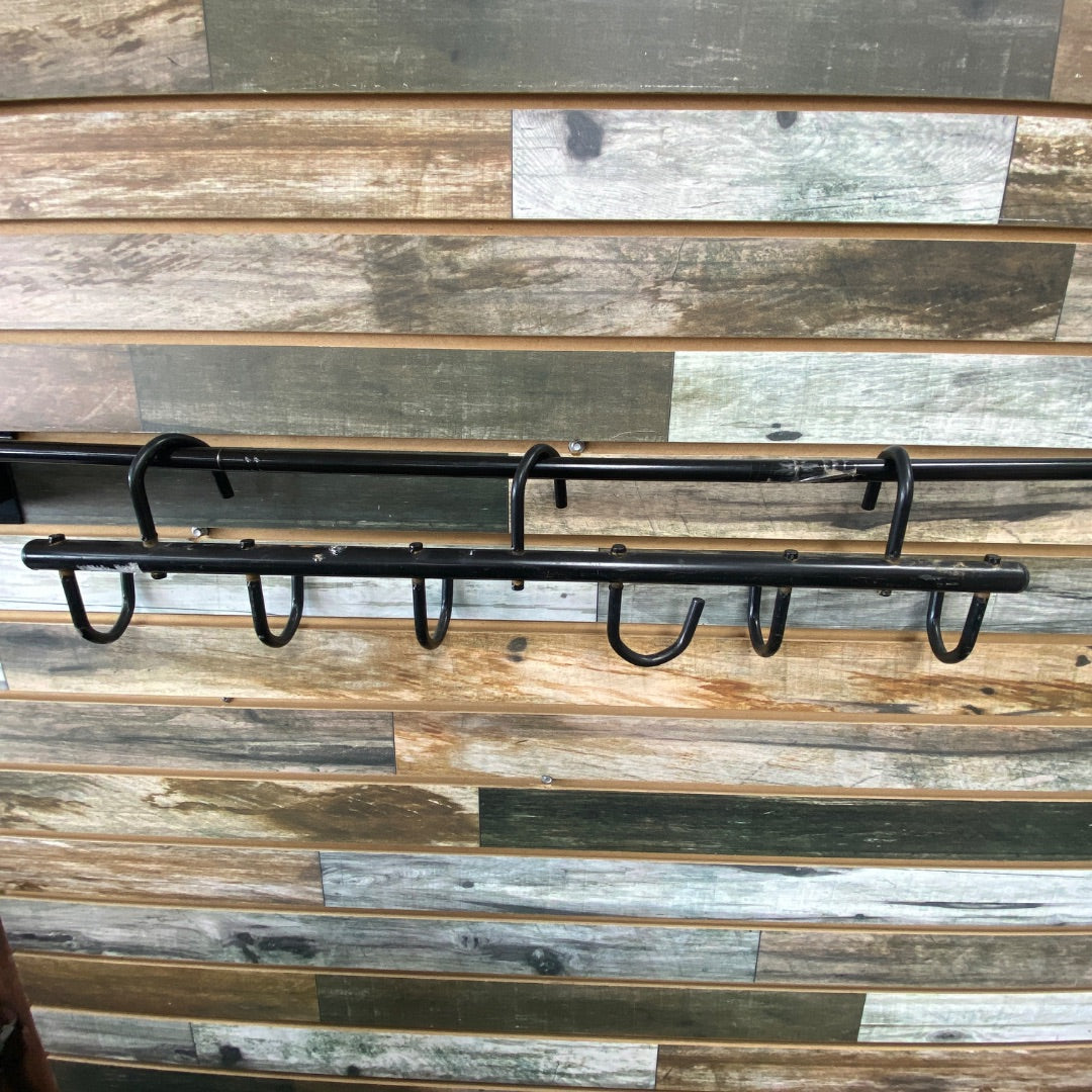 USED No brand Stable Supplies Regular Black