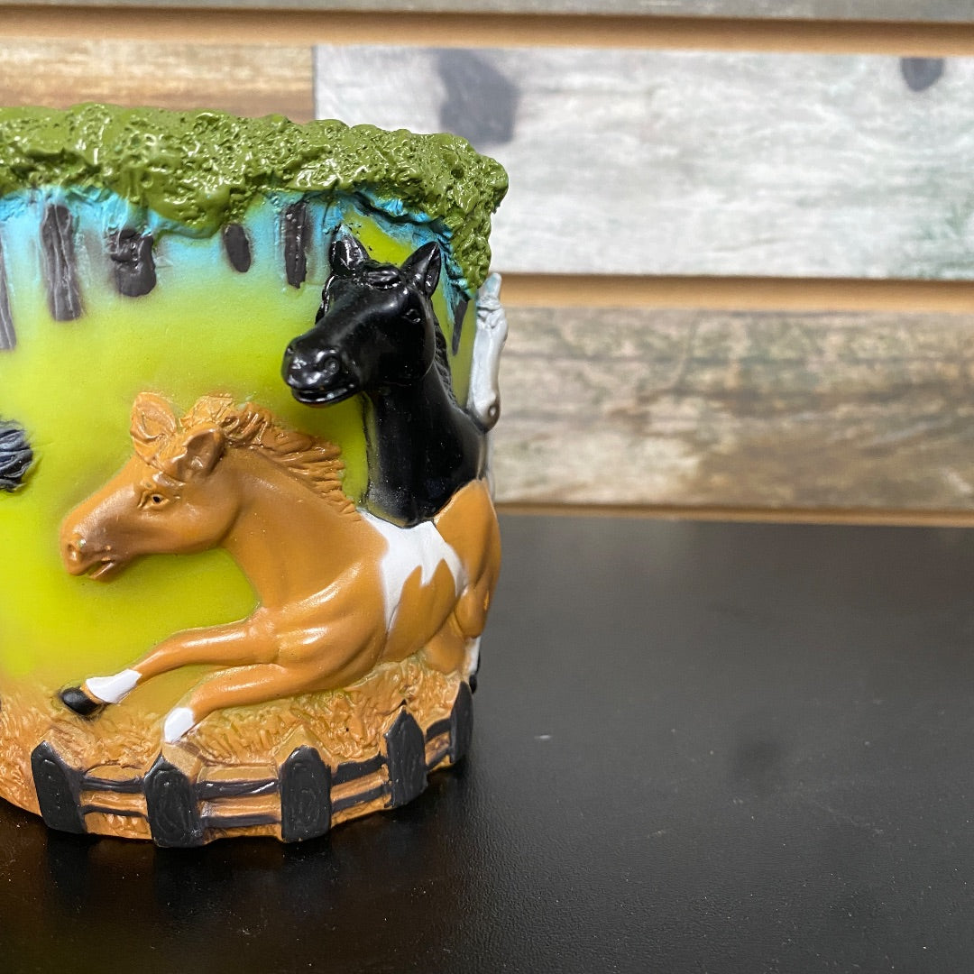 USED Rubber Cup Holder One Size Green Horse Multicolor