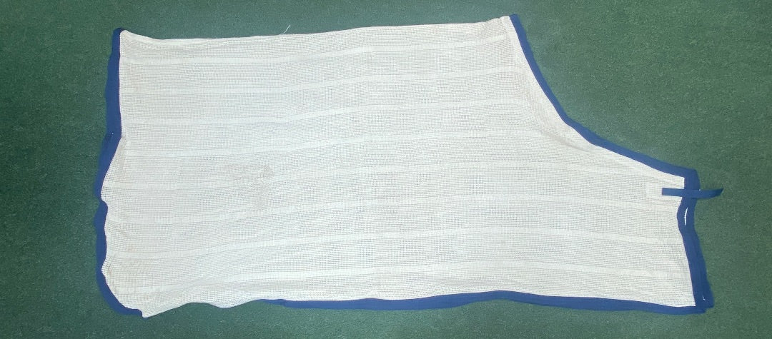 USED 5/A Baker Woven Cooler 82" White w/ Navy Trim