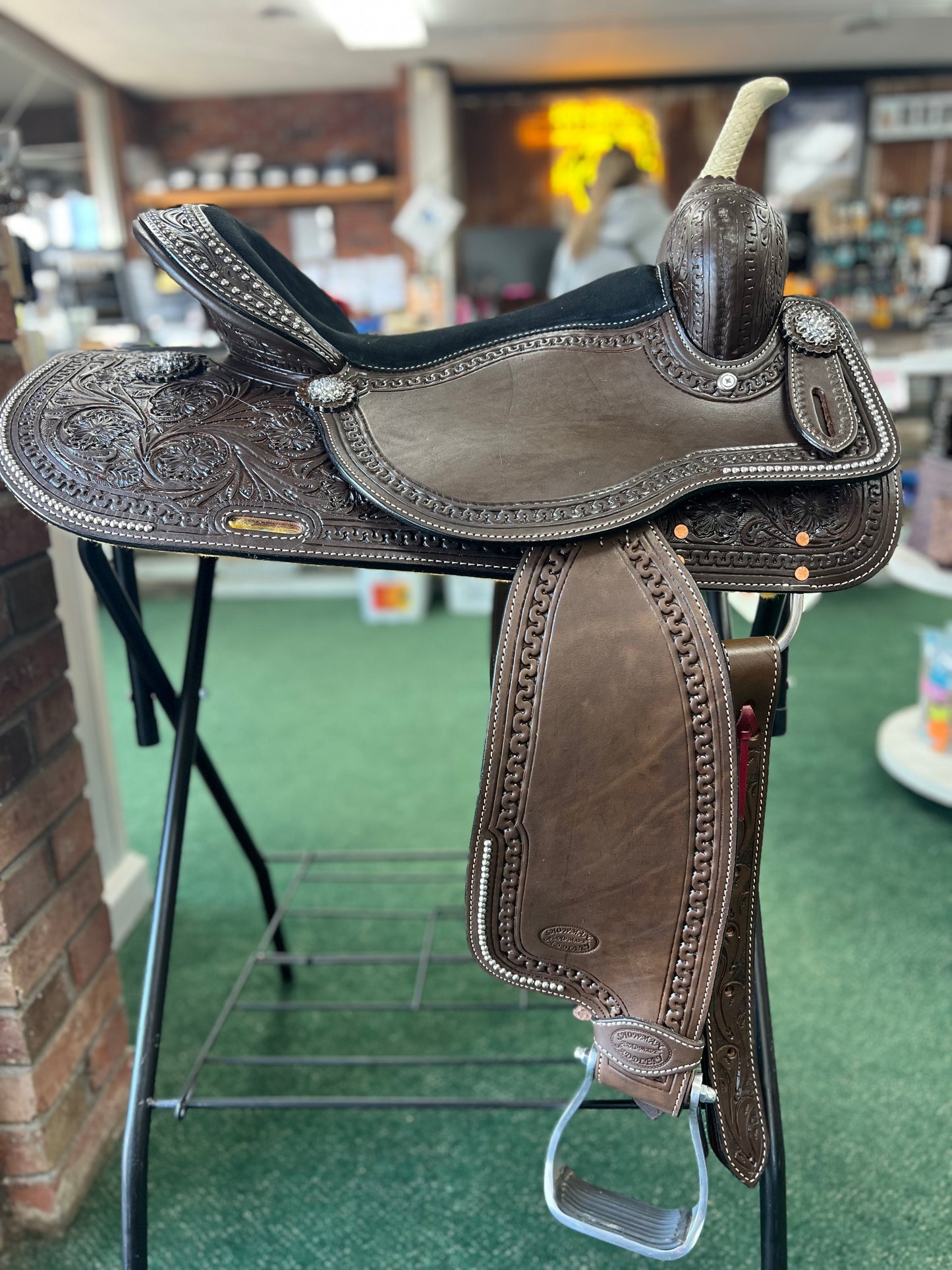 Argentina Round Skirt Saddle