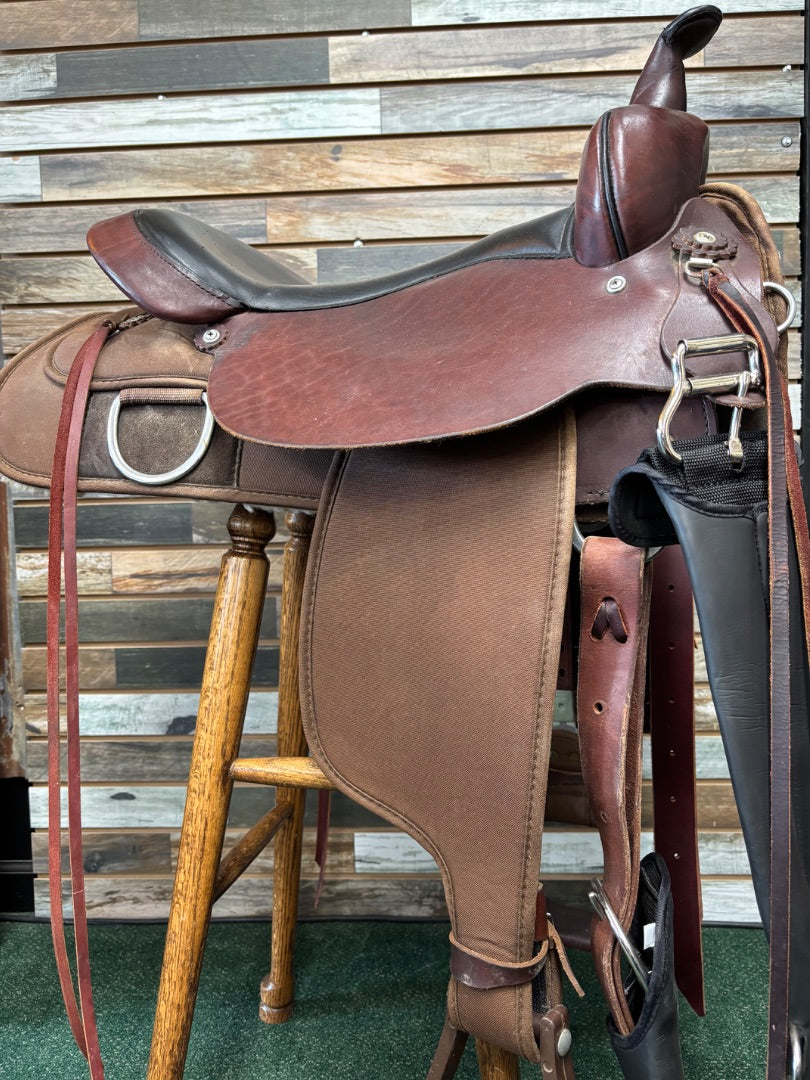 USED High Horse Lockhart Saddle 17" Brown