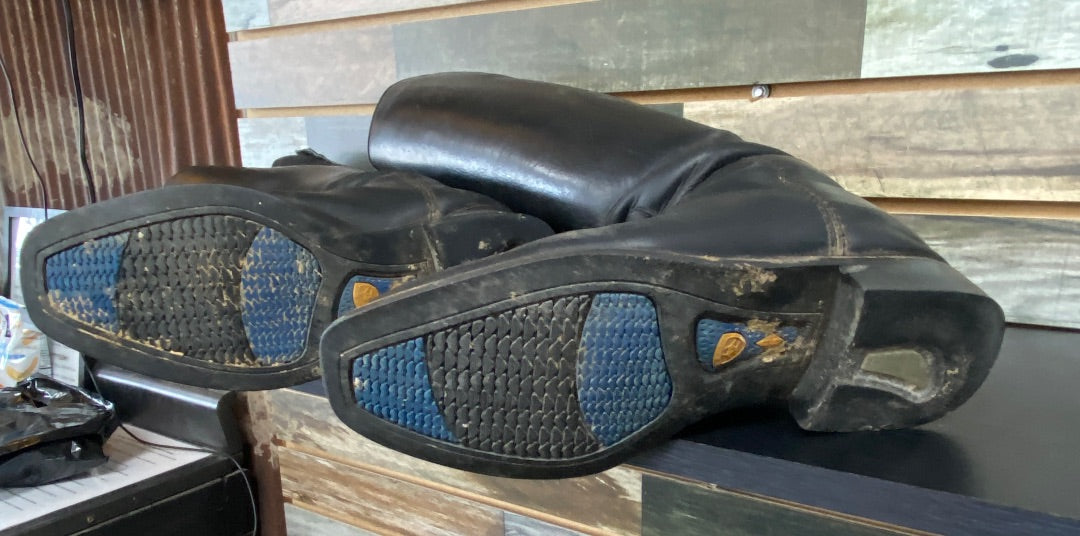 USED Ariat Ariat Maestro Pro Dress Boot, Wide Calf, Custom added Elastic 8 Black