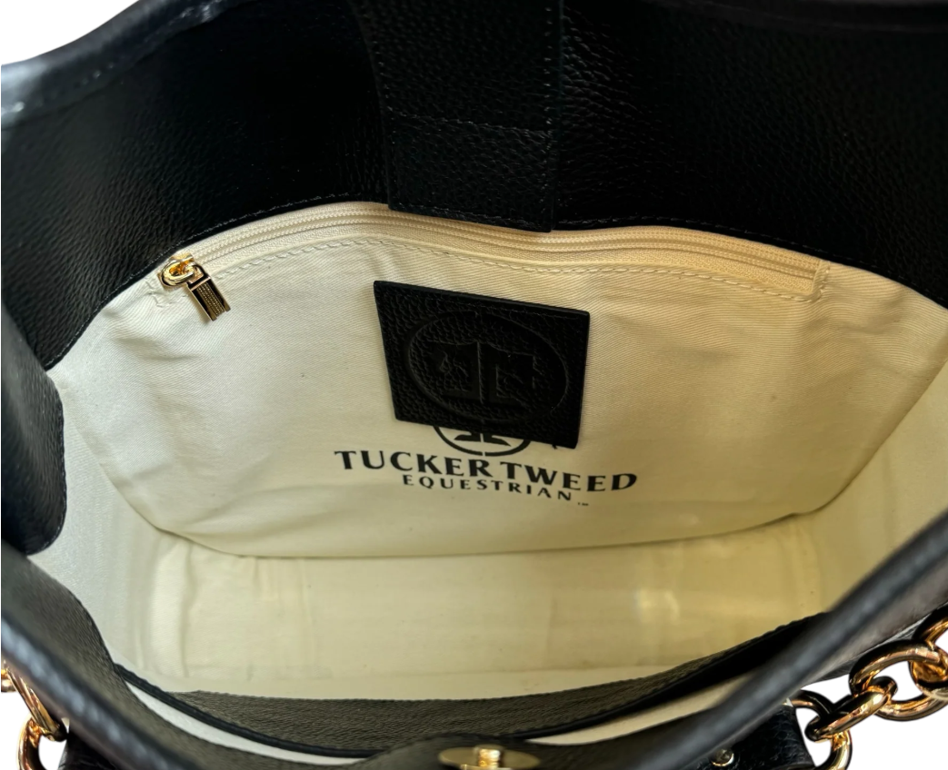 Tucker Tweed Middleburg Messenger