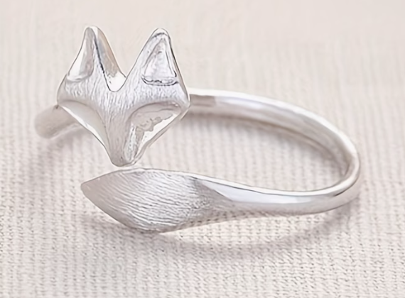 Silver Plated Frosted Fox Ring