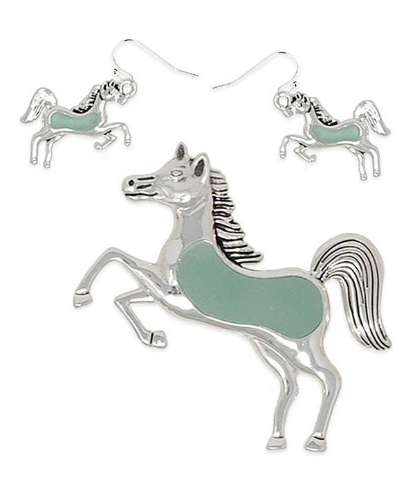 ( K277 ) HORSE PENDANT EARRING SET