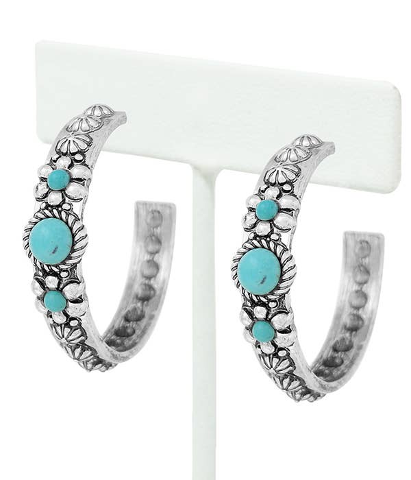 ( E474 ) WESTERN THEME TURQUOISE HOOP EARRING - CONCHO