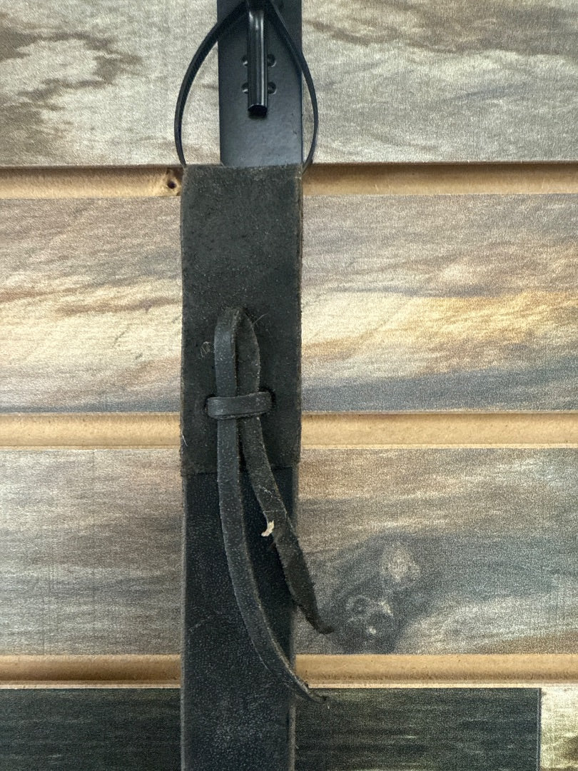 USED Leather Latigo 67" Black