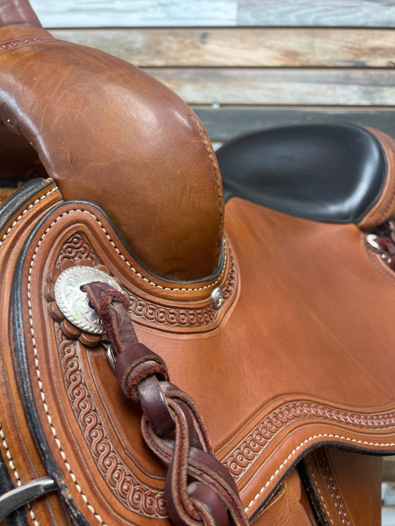 USED Circle Y Flex 2 Trail Saddle 16” Medium Oil